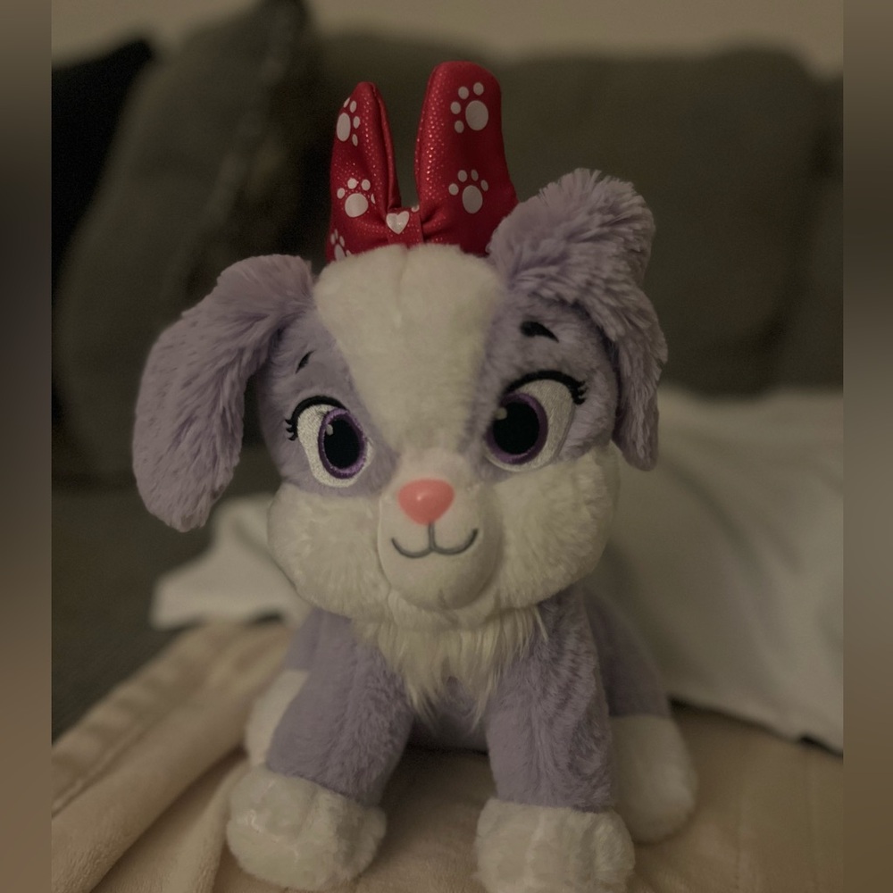 Disney Minnie Mouse’s Interactive Bunny, talks, sings, and nose lights up